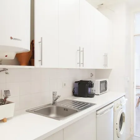 Flh Santa Apolonia Charming Flat Lisbon