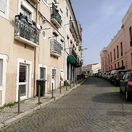 Flh Santa Apolonia Charming Flat * Lisbon